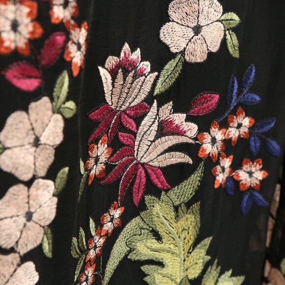 NWT Alice + Olivia Sheena Black Floral Embroidered Midi Maxi Dress 10 - Picture 9 of 10